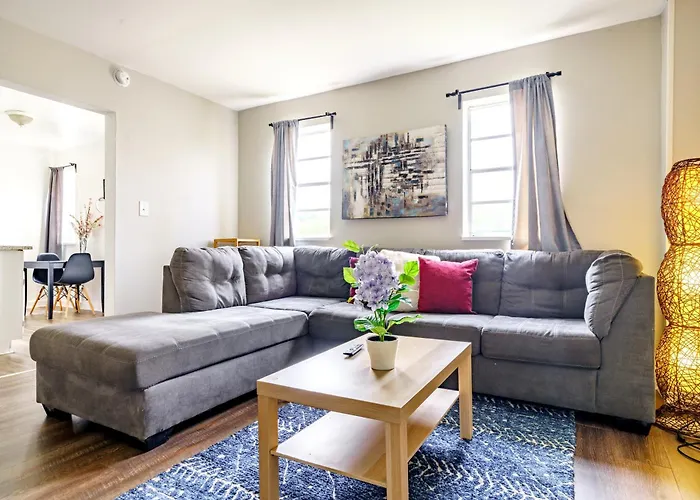Apartamento Jungle House Downtown Free Parking Sleeps 6 - Steps To Convention Center & Nationwide Arena - 1br Short North Luxury - Over 5,800 Five Star Columbus